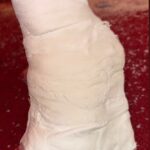 Kim Kardashian shows off her wild high-heeled cast: ‘Broken foot, but make it fashion’