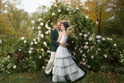 The Bride Wore Vintage for Her Rhinebeck Wedding—Photographed by Her Aunt Annie Leibovitz