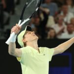 Sinner rolls to 2nd straight Australian Open title