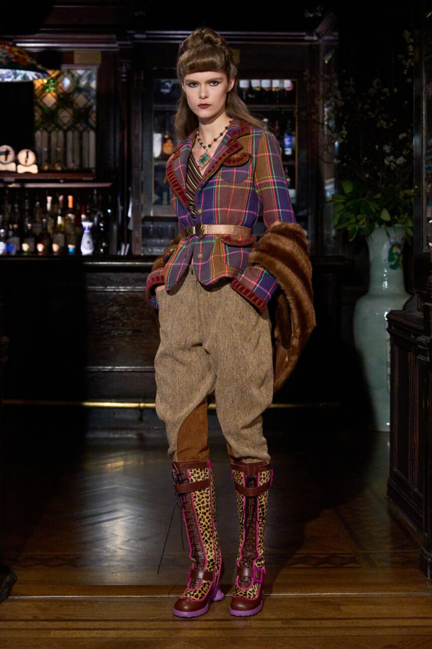 Anna Sui Fall 2025 Ready-to-Wear