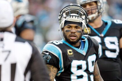 Smith blasts Newton for calling Panthers ‘losers’