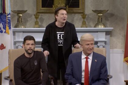 Mike Myers Crashes ‘SNL’ as Elon Musk as Cold Open Takes on Trump-Zelenskyy Meeting: ‘Donald, What Are You Doing in My Office?’