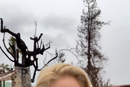 Heidi Montag breaks down in tears at site of burned down home 2 months after wildfires: ‘Never gets easier’