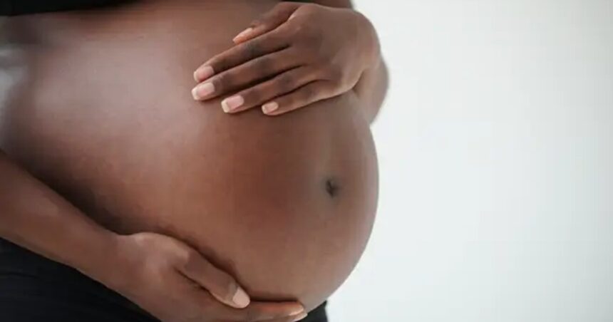 “I’m Losing My Mind” – Woman Devast@ted After Discovering Husband Impregnated their 45-Year-Old Maid