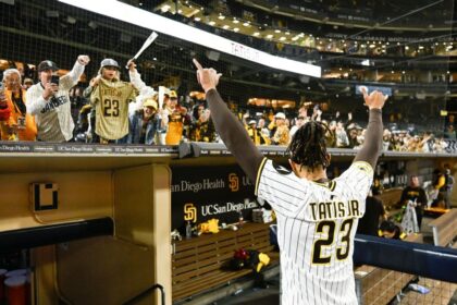 ‘How do we get better?’ How Padres’ October disappointment inspired 2025 success