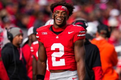 Ranking the top 10 defensive backs in college football