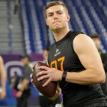 Steelers, waiting on Rodgers, draft QB Howard