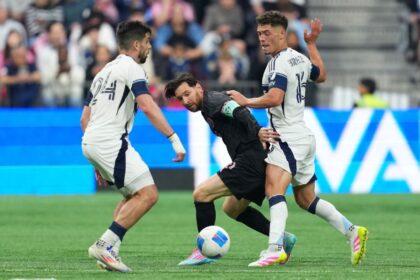 Messi, Suarez miss training ahead of Dallas clash