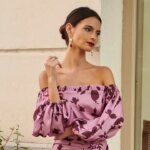 9 reglas que debes cumplir como invitada a una boda de día: desde el color hasta la altura de los tacones (VÍDEO)