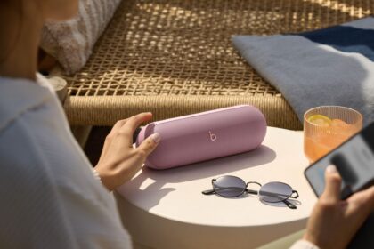 The impressive Beats Pill portable speaker is landing in two gorgeous new colors, ready for summer