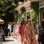 Las chicas Chanel toman el Lago Como y nos demuestran no solo que son las más elegantes, también lo que es ser cool en 2025
