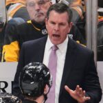 Sources: Rangers close to hiring Sullivan as coach