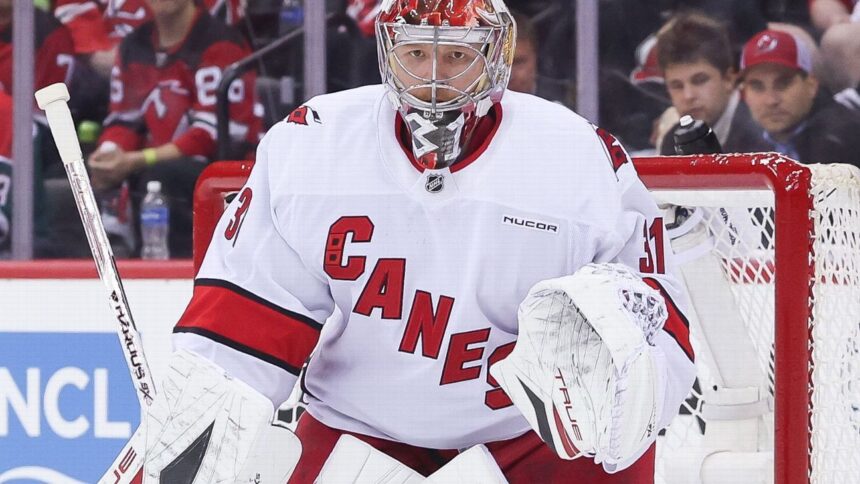 Canes’ Andersen, 35, secures deal before Round 2