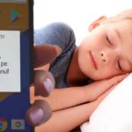 Un român a dat șpagă la RoAlert să dea alarma zilnic la 6:00 ca să se trezească copiii pentru școală
