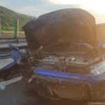 TRAGEDIE pe A1, în Sibiu! O femeie de 48 de ani a murit, după ce a intrat cu mașina într-un TIR staționat