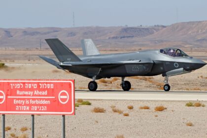 Campaigners take UK to court over export of F-35 components to Israel
