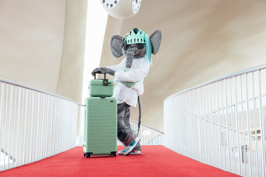 New York Liberty Celebrates WNBA’s Opening Weekend With an Away Partnership — And Seafoam Green Luggage