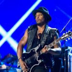 D’Angelo Cancels 2025 Roots Picnic Performance Due to ‘Unforeseen’ Medical Issue