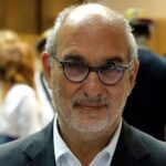 Former BBC Executive, Producer Alan Yentob Dies at 78: ‘We Have Lost One of the Great Creative Spirits of Our Time’