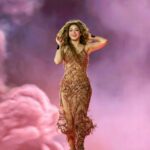 Shakira Falls Onstage During ‘Whenever, Wherever’ Performance at Montreal Concert