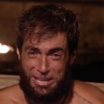 Montoya, desconsolado, rompe a llorar al conocer el verdadero motivo por el que su familia no va a verle a ‘Supervivientes 2025’