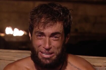 Montoya, desconsolado, rompe a llorar al conocer el verdadero motivo por el que su familia no va a verle a ‘Supervivientes 2025’