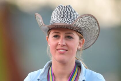 Kurze Babypause: Gina Schumacher sitzt wieder im Sattel