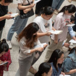 Hola and Marhaba: Yiwu Exporters Talk Their Way Into New Markets
