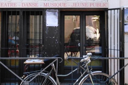 L’été au théâtre Tabard, au frais, en stage ou même en atelier