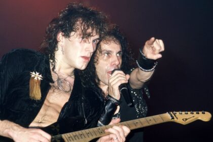 “I remember reading it and thinking, ‘Why did he say I left the band?’ I never left the band. I was fired”: Vivian Campbell sets the record straight on his infamous departure from Ronnie James Dio’s band