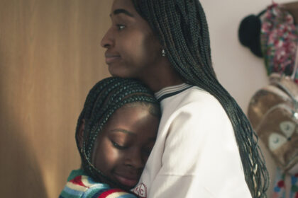 ‘The Bear’ Stars Ayo Edebiri and Lionel Boyce on Sydney Getting Humbled by an 11-Year-Old and Viewers’ ‘Unconscious Assumptions’ About Danielle Deadwyler’s Character: ‘She’s Not a Single Mom’