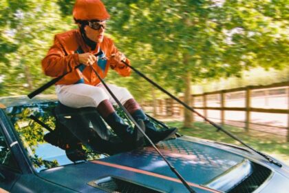 No se trata solo de coches: CUPRA lanza una campaña mundial para cambiar el significado de una palabra