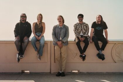 Signed: Incubus Inks With New Agency; Egyptian Star Tamer Hosny Strikes Warner Music Deal