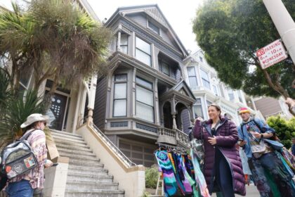 Jerry Garcia Has Childhood Street Named for Him in San Francisco