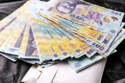 Banii de pe cardul educațional vor fi retrași în curând. Avertismentul oficial din partea autorităților